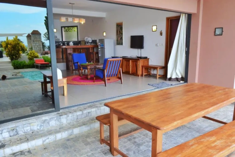 Standard Double room with pool view
