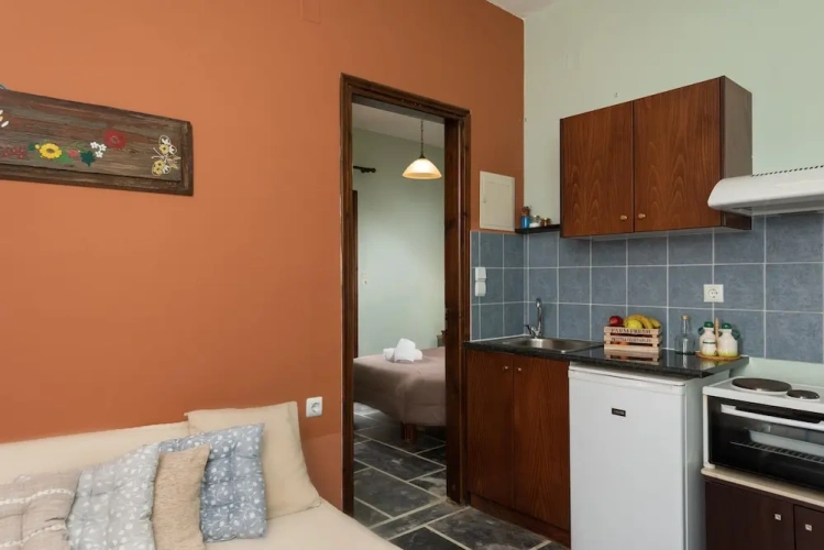 1 Bedroom Economy Apartment