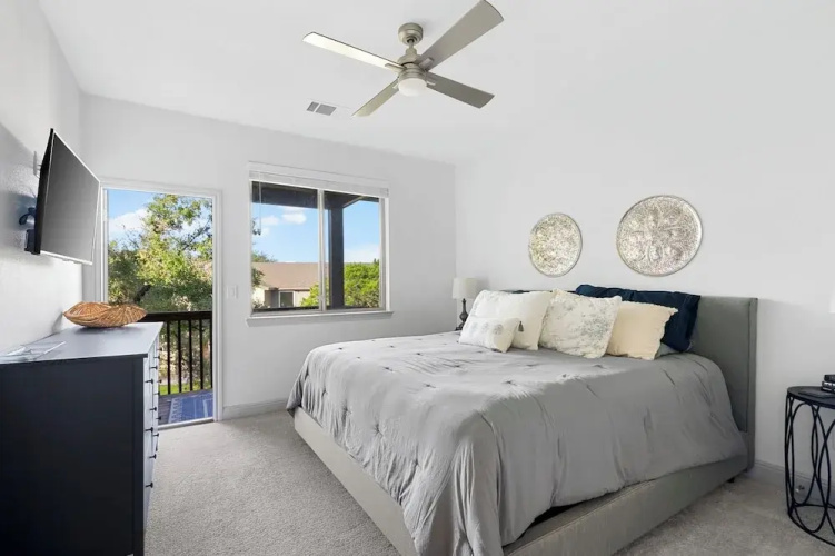 Casa Carmen by the Lakeside Golf Course