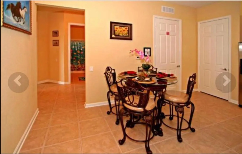 Executive 3 Bedroom Villa at Universal