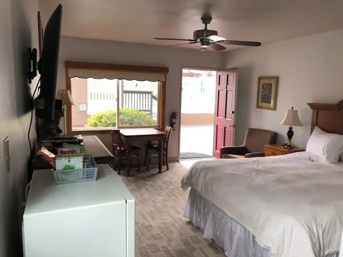 Bay Meadows Resort