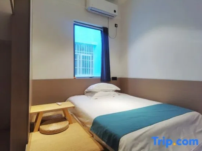 2 Bedrooms Suite