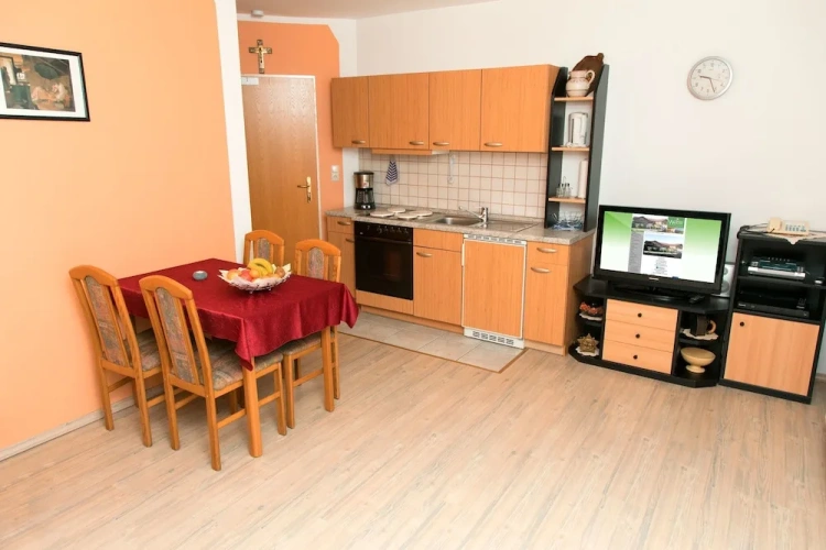 1 Bedroom Apartment with balcony