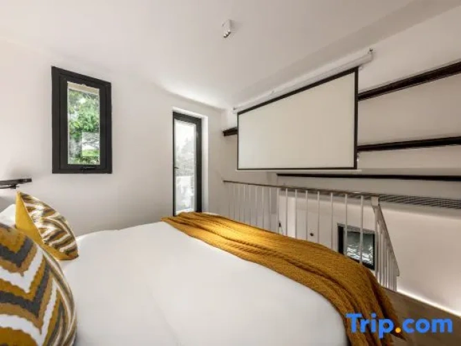 Double Apartment with river view
