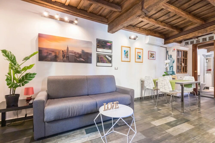 Chiavari Apartment