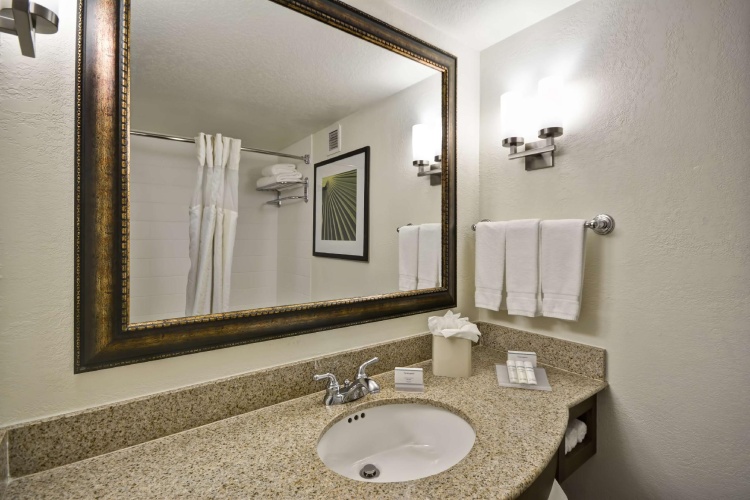 1 Bedroom Double Suite