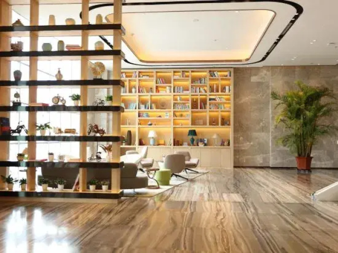Huashun Hotel