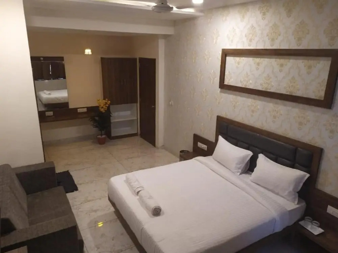 Hotel Krishna Palace