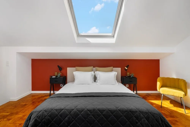3 Bedrooms Apartment