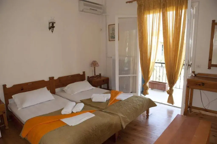 Marie Hotel