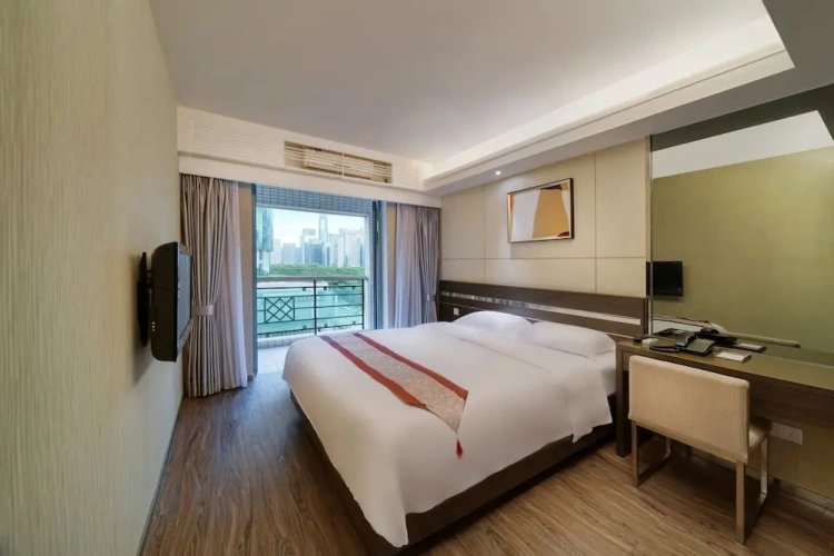 2 Bedrooms Suite