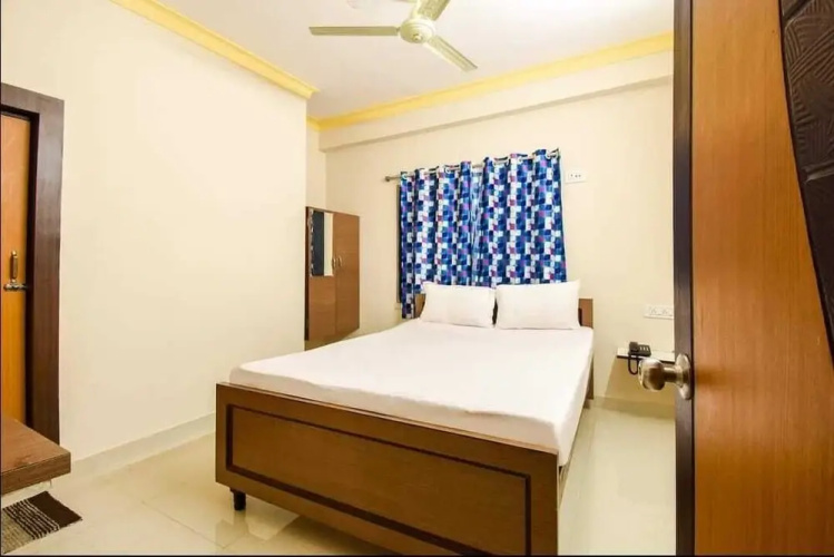 Trisha Guest House