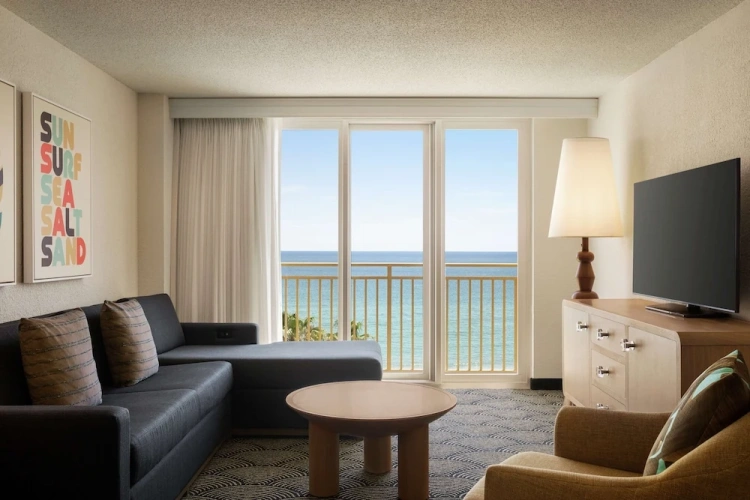 Quadruple Suite oceanfront