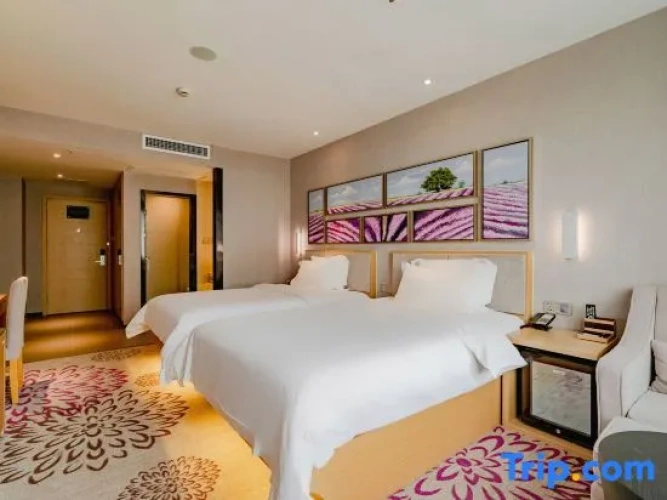 Deluxe Twin room with view