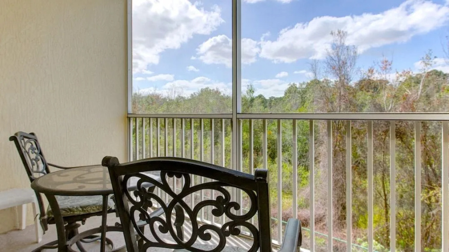 Lovely 3 Bedroom Condo in Windsor Palms Resort