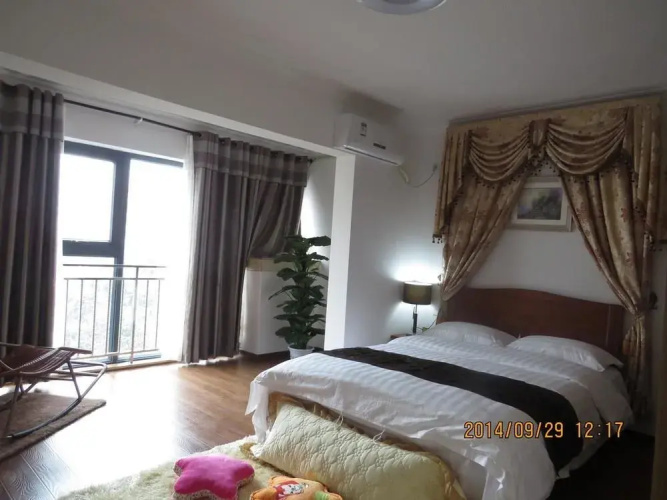 River Bank Courtyard Theme Apartment- Chongqing