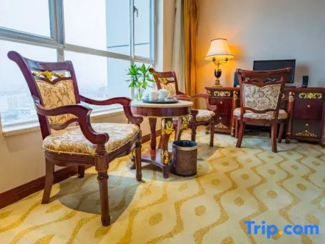 Superior Suite