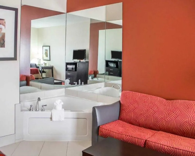 Comfort Inn & Suites Glenpool