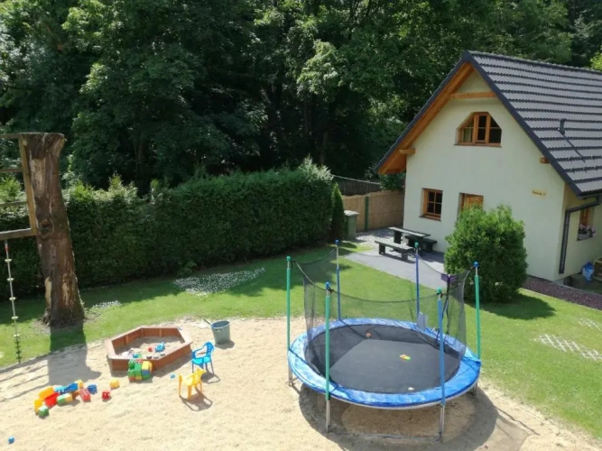2 Bedrooms Chalet