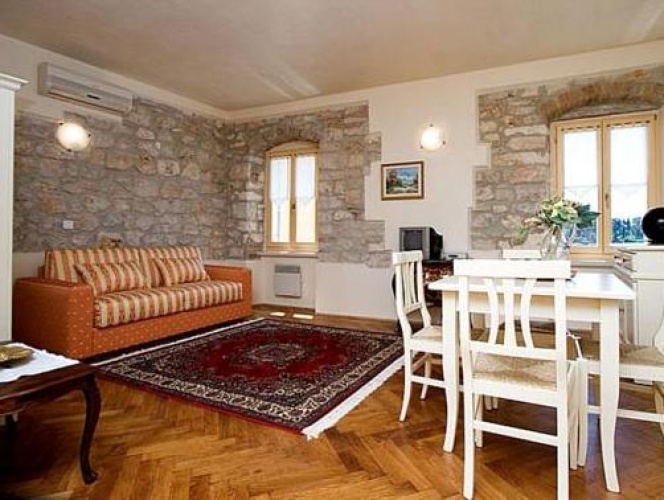 1 Bedroom Double Apartment with sea view