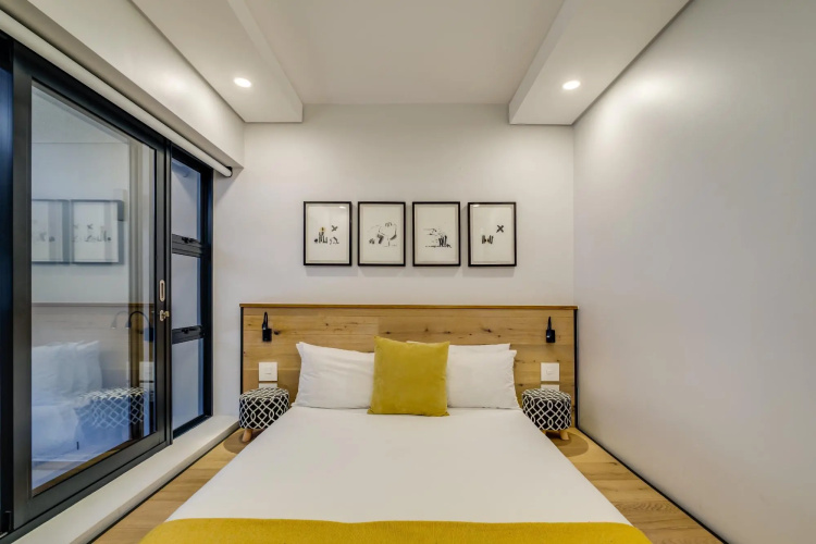 Conveniently Located Apartment in Green Point C on S