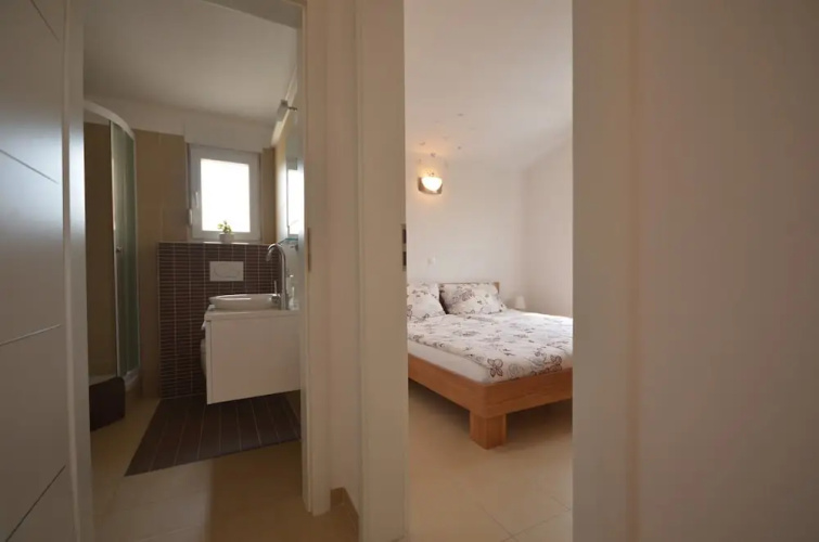 Apartments Tomasevic