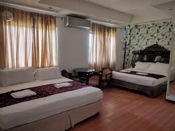 Standard Family room