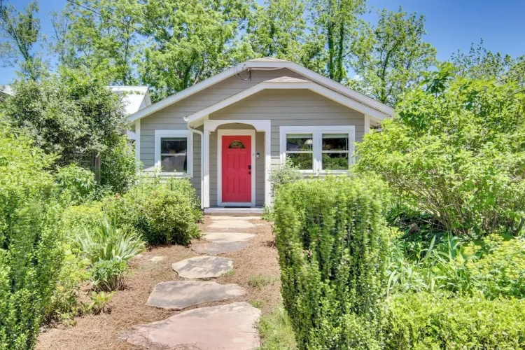 3 Bedrooms Cottage