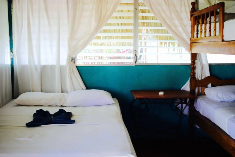 Azul Surf Club