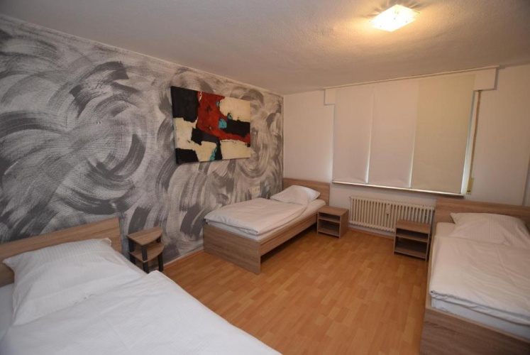 3 Bedrooms Apartment