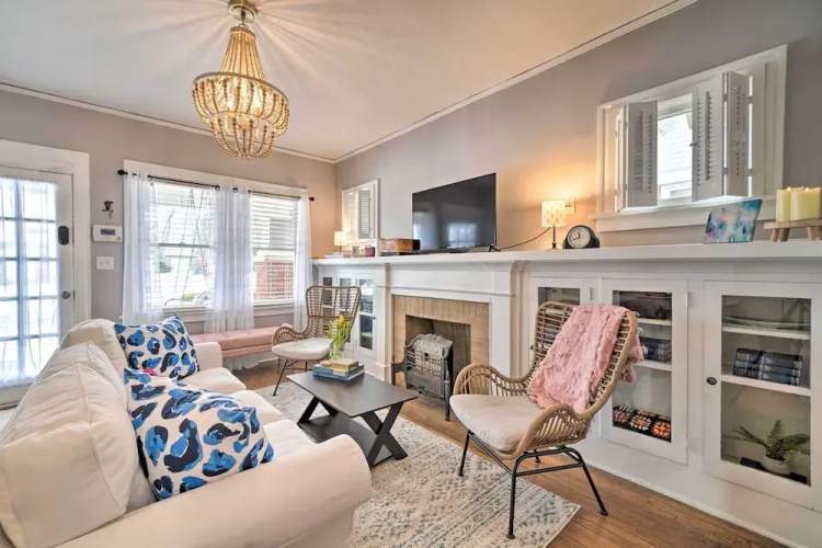Pet-friendly OKC Home, 3 Miles to Downtown!