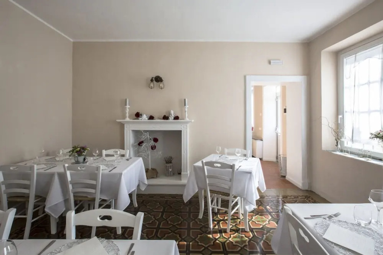 700 Enolocanda