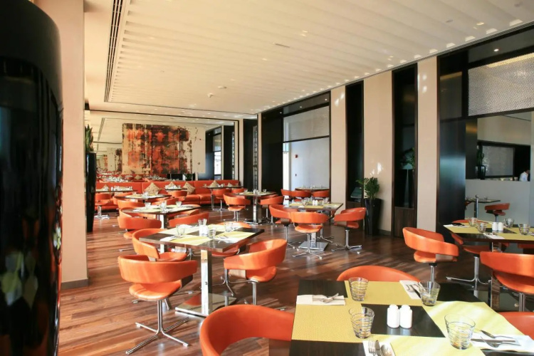Centro Yas Island photo 15