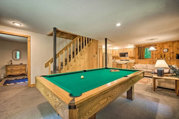 5 Bedrooms Cottage with balcony