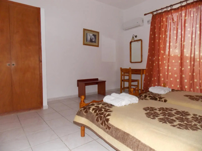 Havana Studios & Apartments