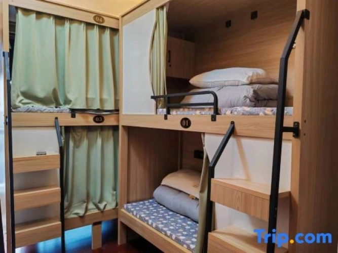 Bed in Dorm (male dorm)