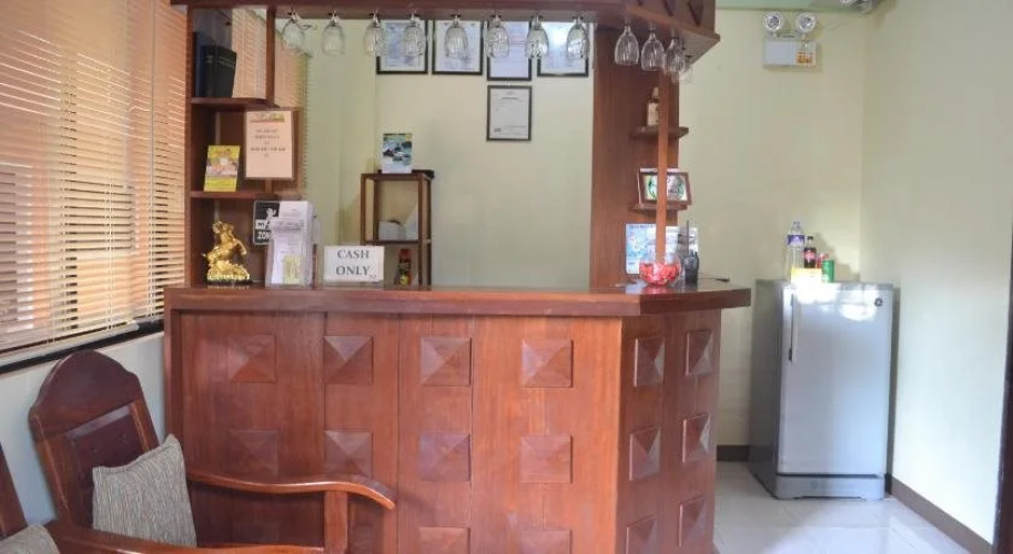 J&B Pension House