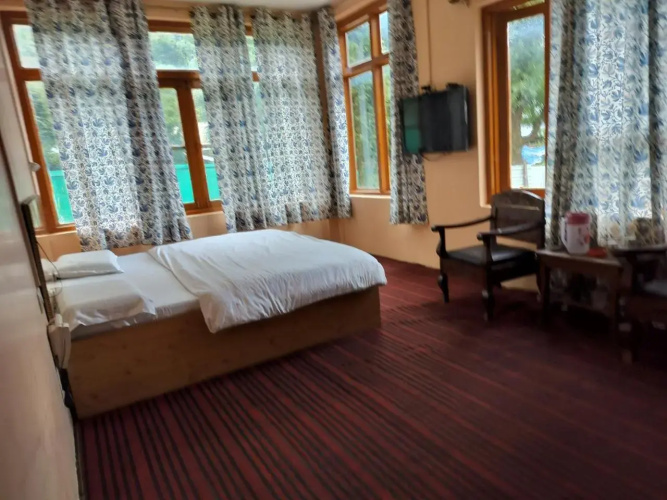 Sky Light Guest House