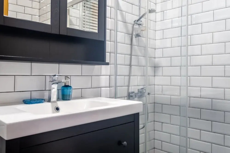 2 BR Stylish Duplex With View