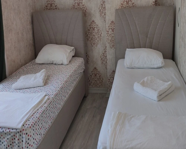 Economy Suite