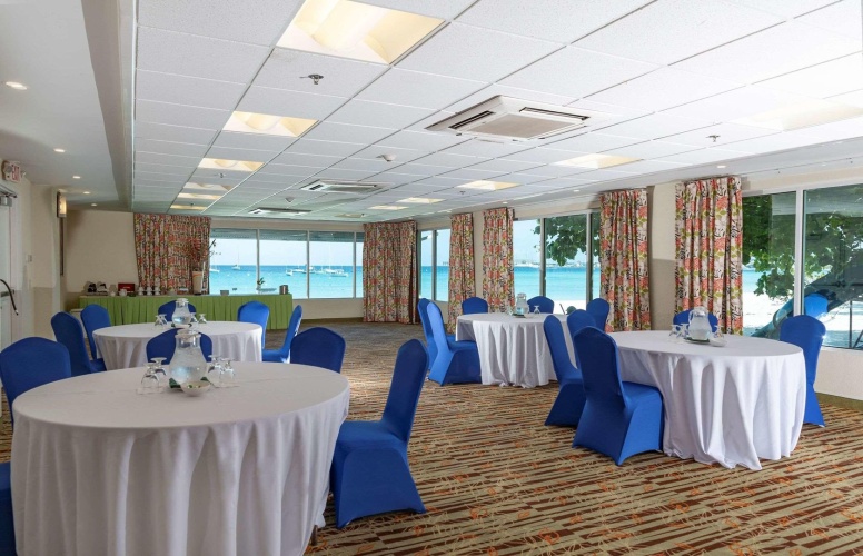 Radisson Aquatica Resort Barbados photo 38