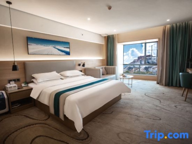 Standard Double room with view