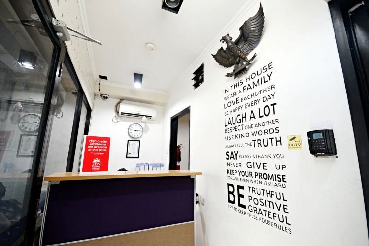 ZEN Rooms Cideng Barat