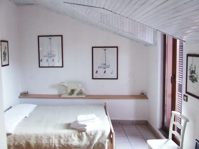 1 Bedroom Classic Apartment with balcony and with mountain view