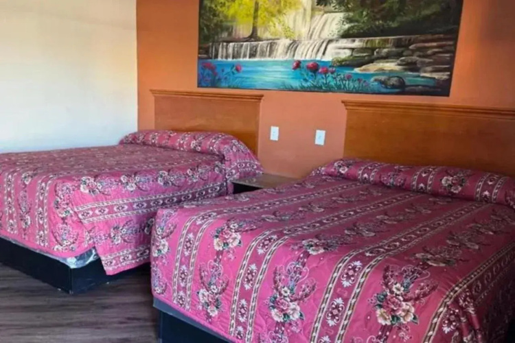 Robinhood Motel Anaheim West