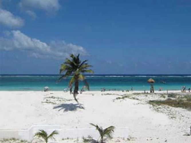Carmen Beach