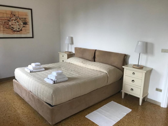 1 Bedroom Apartment with balcony and with view