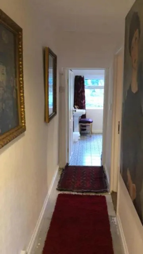 1 Laurel Cottages