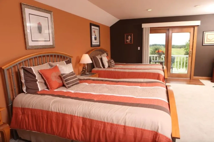 Quadruple Suite