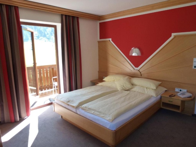 Superior Double room with garden view
